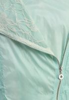 Лот: 5102881. Фото: 4. Ветровка Vero Moda. Красноярск