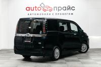 Лот: 19544762. Фото: 4. Toyota Voxy, III (R80) 1.8hyb...