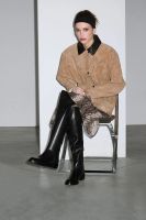 Лот: 25790081. Фото: 7. Ботфорты EKONIKA