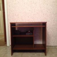 Лот: 4707654. Фото: 2. Компьютерный стол. Офисная мебель и домашние кабинеты