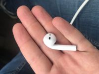 Лот: 14329977. Фото: 4. Apple AirPods 1st gen наушники. Красноярск