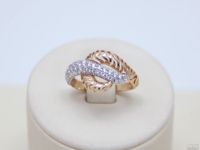 Лот: 13799260. Фото: 2. ЗОЛОТОЕ КОЛЬЦО С ФИАНИТАМИ 2,26... Ювелирные изделия, бижутерия, часы