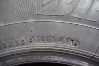 Лот: 5541031. Фото: 2. Зимние шины Bridgestone Revo 966... Шины, Диски
