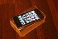 Лот: 4707880. Фото: 2. Iphone 4 32 gb. Смартфоны, связь, навигация