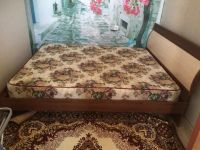 Лот: 9072609. Фото: 2. Кровать двуспальная+матрац. Мебель для спальни