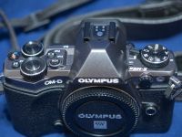 Лот: 17233915. Фото: 2. Olympus O-MD E-M5 II (титан) как... Фотокамеры