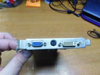 Лот: 24988515. Фото: 2. Видеокарта PCI-E 256 MB Radeon... Комплектующие