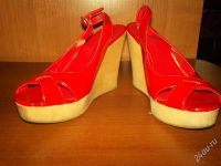 Лот: 1241750. Фото: 3. клатч+босаножки с рубля!!! состояние... Одежда, обувь, галантерея