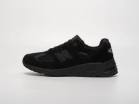 Лот: 21970331. Фото: 2. Кроссовки New Balance 990 v2. Мужская обувь