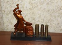 Лот: 19353357. Фото: 3. Статуэтка, сувенир. Подставка... Коллекционирование, моделизм