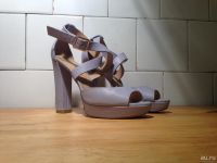 Лот: 8750772. Фото: 2. Босоножки Carlo Pazolini. Женская обувь
