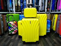 Лот: 14356035. Фото: 2. Чемодан Средний "Phuket" с расширением... Аксессуары