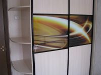 Лот: 12038154. Фото: 3. Встроенный шкаф-купе с фотопечатью... Мебель