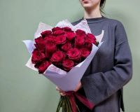 Лот: 23360425. Фото: 2. 25 красных премиальных роз 50см... Цветы, букеты
