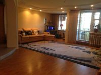 Лот: 4423891. Фото: 2. Собственник! Продам 4-х ком. квартиру... Продажа