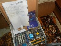 Лот: 706038. Фото: 2. asus p5q se !p45! box. Комплектующие