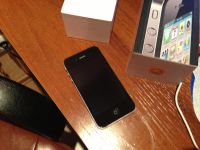 Лот: 3075322. Фото: 4. iphone 4 black 8gb