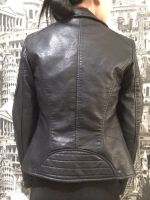 Лот: 6111940. Фото: 2. Куртка кожанка кожаная incity... Женская одежда