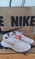 Лот: 20849774. Фото: 8. Оригинальные кроссовки NIKE Revolution...