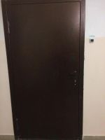 Лот: 6764834. Фото: 2. Входная дверь. Двери, окна, фурнитура