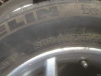 Лот: 13556179. Фото: 3. шинами Michelin 235 65 r 17. Авто, мото, водный транспорт