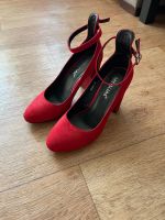 Лот: 22206790. Фото: 2. Туфли женские красные 38 размер. Женская обувь
