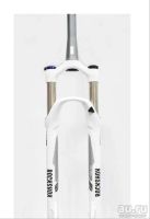 Лот: 18073804. Фото: 2. Новая вилка Rock Shox XC30. Велоспорт
