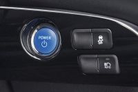 Лот: 21980334. Фото: 16. Toyota Prius 2018