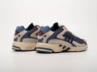 Лот: 24974032. Фото: 4. Кроссовки Adidas Response CL. Красноярск