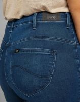 Лот: 19076520. Фото: 2. Женские джинсы Lee Classic Straight... Женская одежда