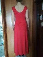 Лот: 10811507. Фото: 2. Платье красное нарядное. Женская одежда