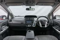 Лот: 21980256. Фото: 10. Toyota Prius Alpha 2013