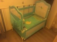 Лот: 9980717. Фото: 2. Кроватка детская GEOBY голубая. Детская мебель