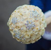 Лот: 4944131. Фото: 2. Свадебный букет (атласные ленты... Товары для праздника