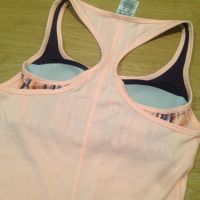 Лот: 6897365. Фото: 2. Спортивный топ adidas. Женская одежда