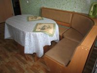 Лот: 5157485. Фото: 3. Мягкий кухонный уголок + стол... Мебель