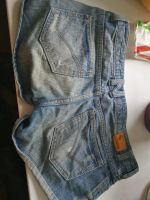 Лот: 11665450. Фото: 2. Джинсовые шорты Pull&Bear. Женская одежда