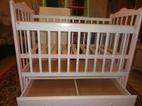 Лот: 9656527. Фото: 4. Детская кроватка. Красноярск