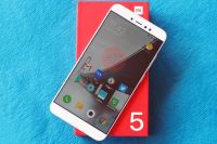 Лот: 11046247. Фото: 4. Смартфон Xiaomi Redmi 5 Золотой...