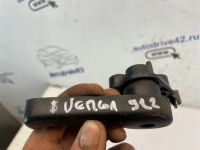 Лот: 24904842. Фото: 2. ручка открывания капота Kia Venga... Автозапчасти