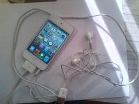 Лот: 2574759. Фото: 2. Ipod touch 4 8gb. Аудиотехника