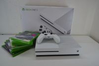 Лот: 16638348. Фото: 2. Xbox one s 1 TB / 1 геймпад... Игровые приставки, консоли, видеоигры