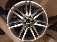 Лот: 8370072. Фото: 2. R19 Audi оригинальные литые диски... Шины, Диски