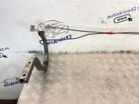 Лот: 25436829. Фото: 2. крепление крышки багажника Nissan... Автозапчасти
