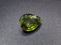 Лот: 21076454. Фото: 3. 3.60 ct. Хризолит груша. Бирма... Красноярск