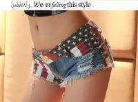 Лот: 4004113. Фото: 2. Джинсовые шорты. Женская одежда