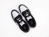 Лот: 19633733. Фото: 3. Кроссовки Nike Air Jordan 1 Low... Одежда, обувь, галантерея