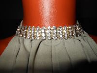 Лот: 6674226. Фото: 7. топ бежевый с украшением на шее...