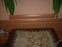Лот: 2498540. Фото: 2. Кровать с тумбочками. Мебель для спальни