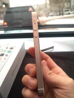 Лот: 11082035. Фото: 3. Iphone 5s 16Gb Золото. Красноярск